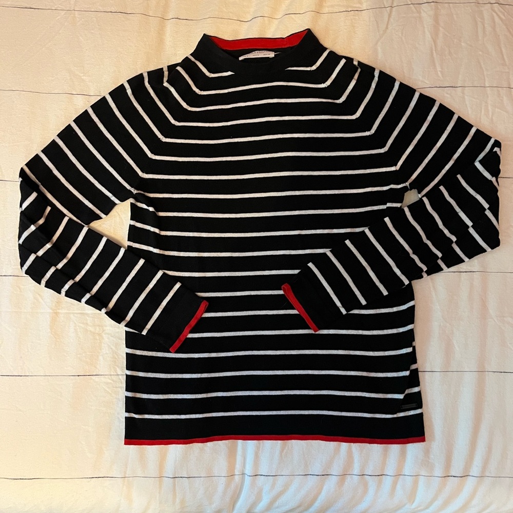 Striped lightweight sweater